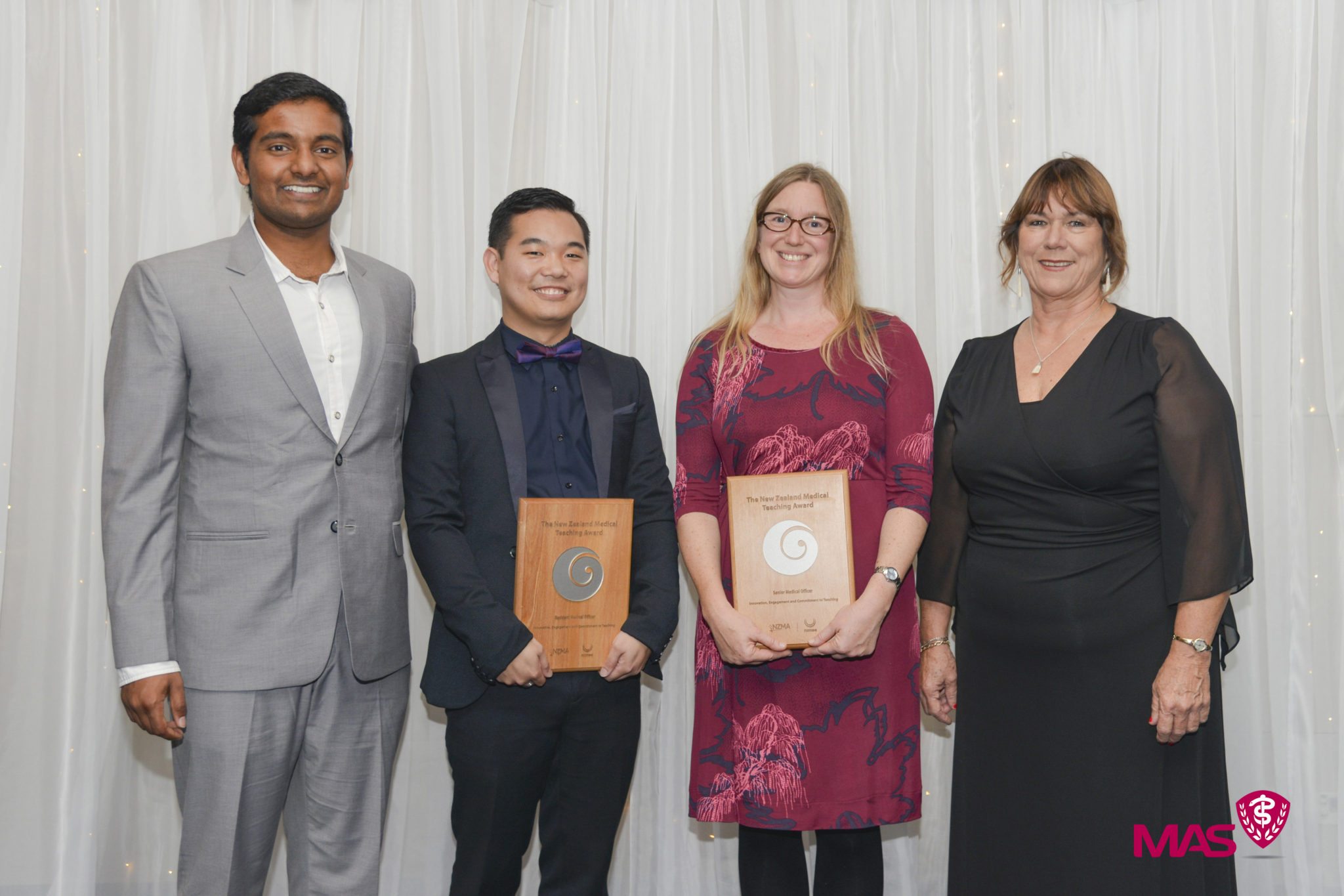 NZ Medical Students Assn 2 awards recipients and 2 sponsors